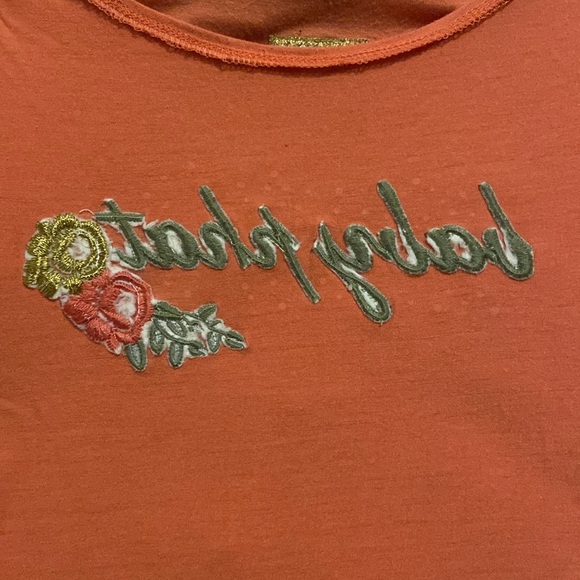 Vintage Baby Phat embroidered “melon orange” T-shirt with gold & copper beads. - Picture 11 of 12